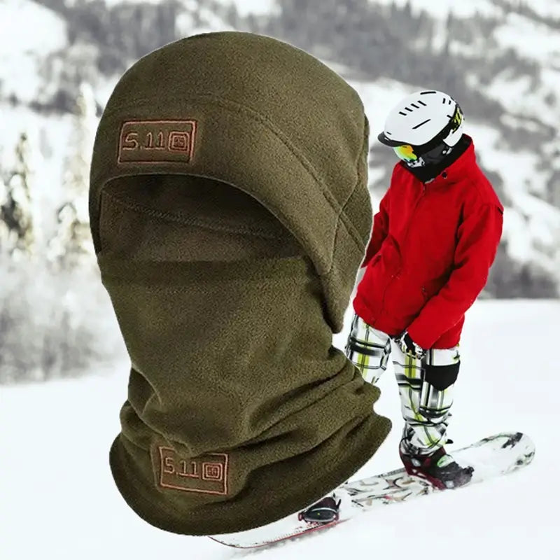 Balaclava de lână verde, căciulă de cagoule de lână verde, căciulă de zăpadă îmbrăcată împotriva vântului oferă o protecție eficientă împotriva vântului de un peisaj de schi și oferă o protecție eficientă împotriva vântului de un peisaj de schi pentru sport de iarnă.